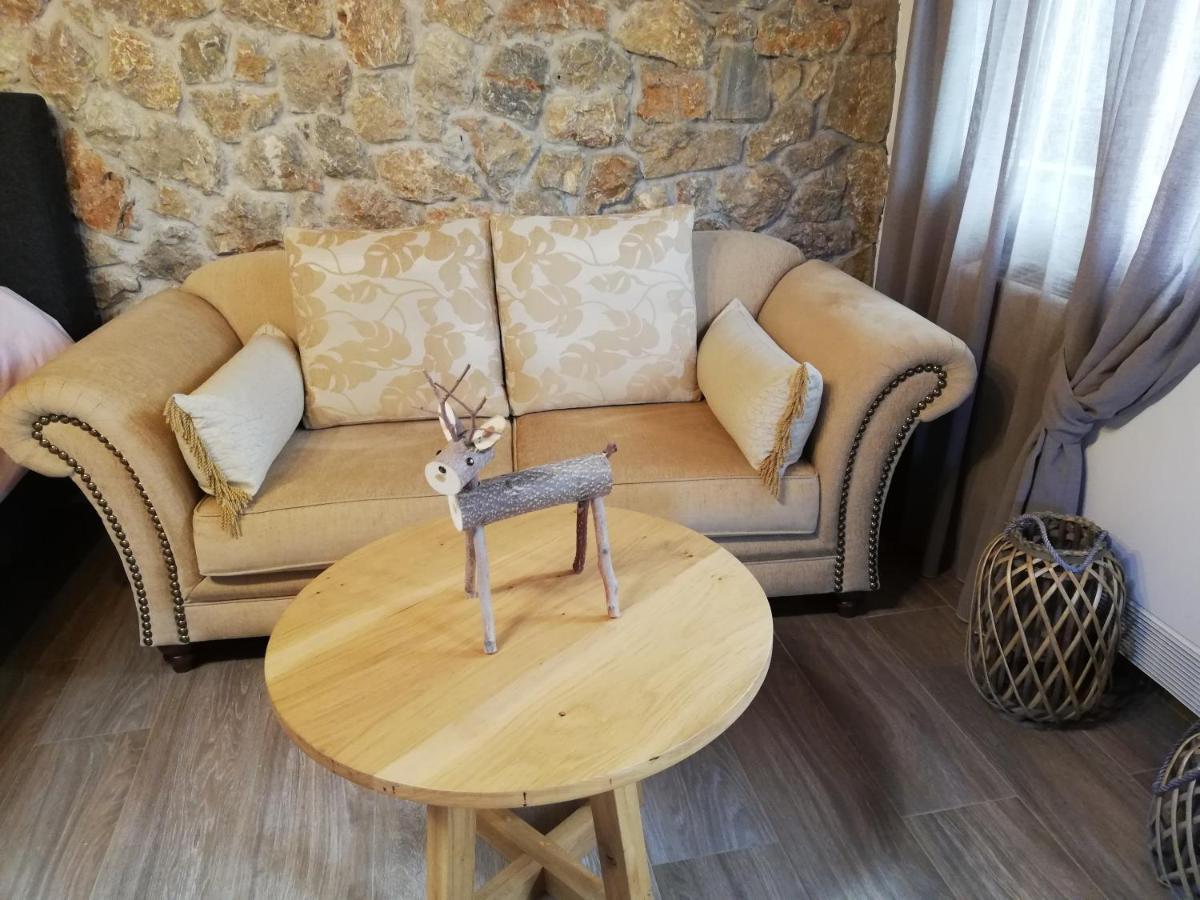 Olympus Country House Karia  Buitenkant foto
